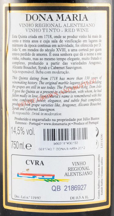 2012 Júlio Bastos Dona Maria red