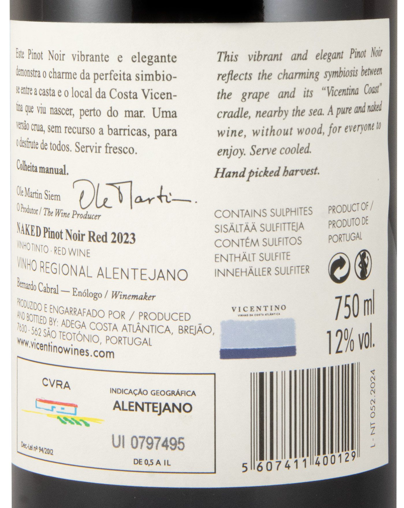 2023 Vicentino Naked Pinot Noir red