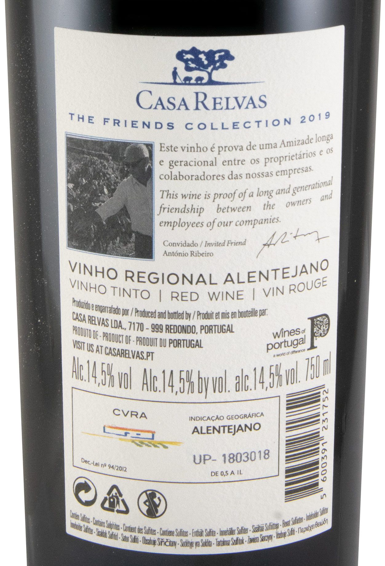 2019 Casa Relvas Friends Collection red
