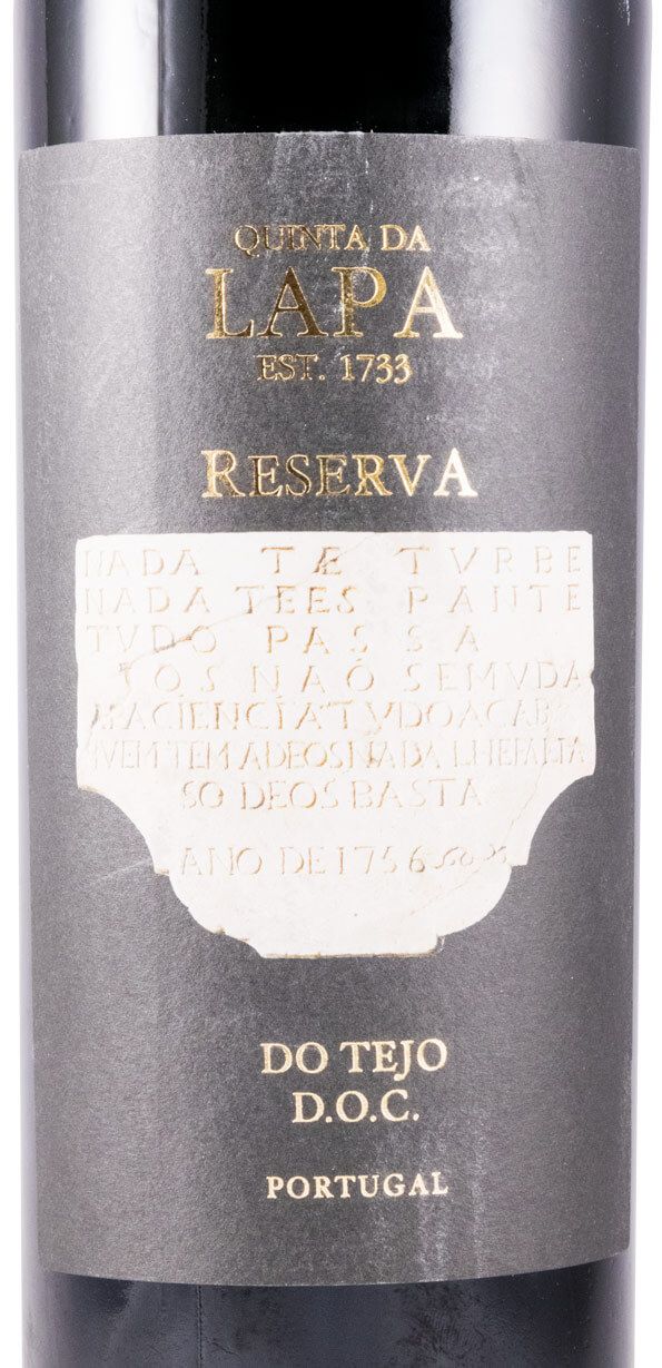 2015 Quinta da Lapa Reserva red