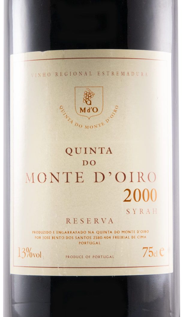 2000 Quinta do Monte d'Oiro Reserva red