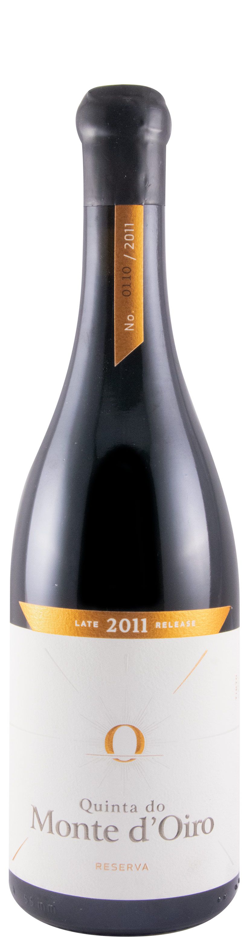 2011 Quinta do Monte d'Oiro Reserva Late Release red