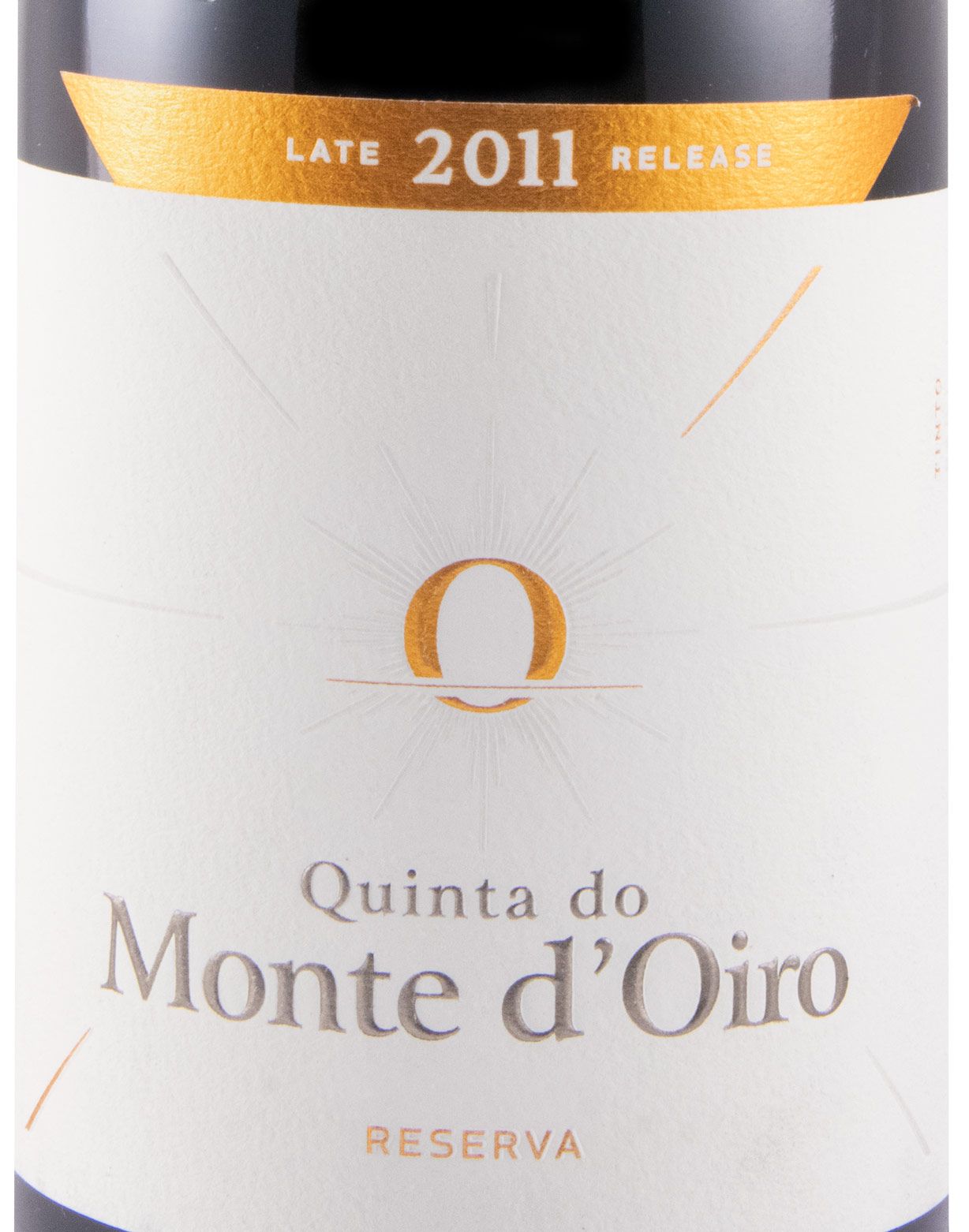 2011 Quinta do Monte d'Oiro Reserva Late Release red