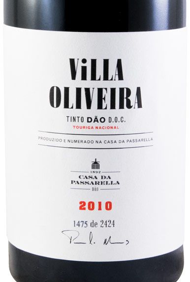 2010 Casa da Passarella Villa Oliveira tinto