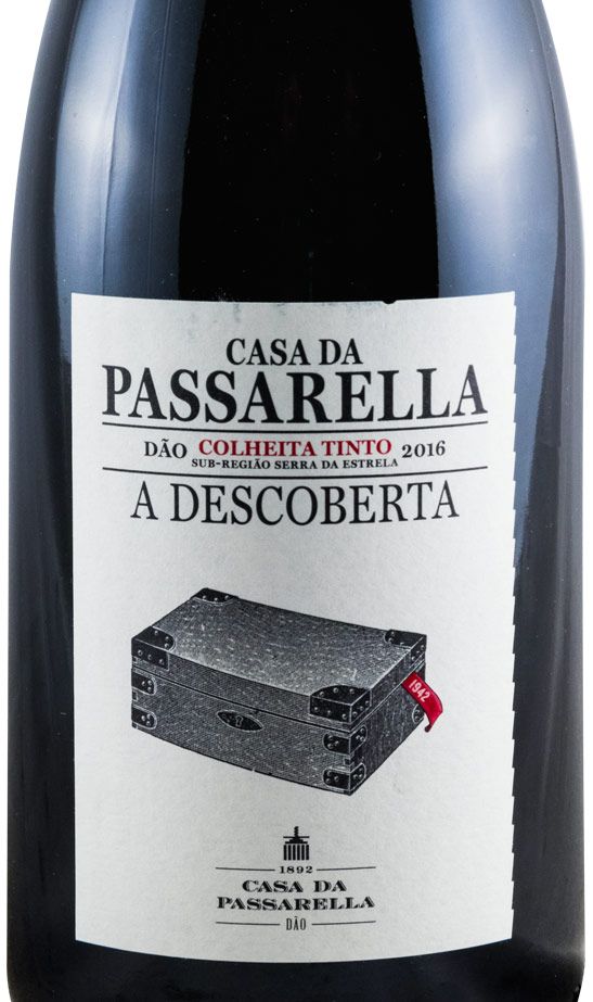 2016 Casa da Passarella A Descoberta red