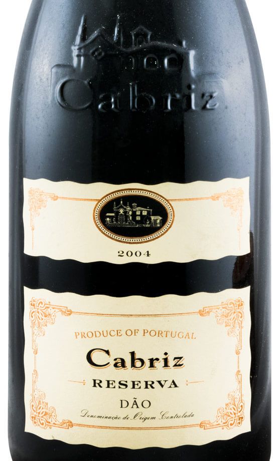 2004 Quinta de Cabriz Reserva red