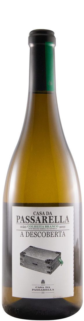 2019 Casa da Passarella A Descoberta white