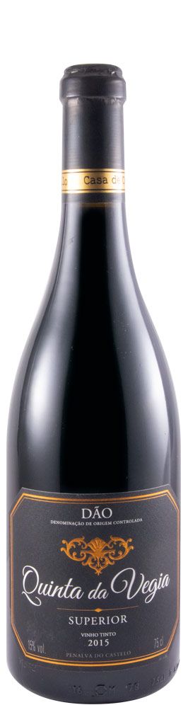2015 Quinta da Vegia Superior red