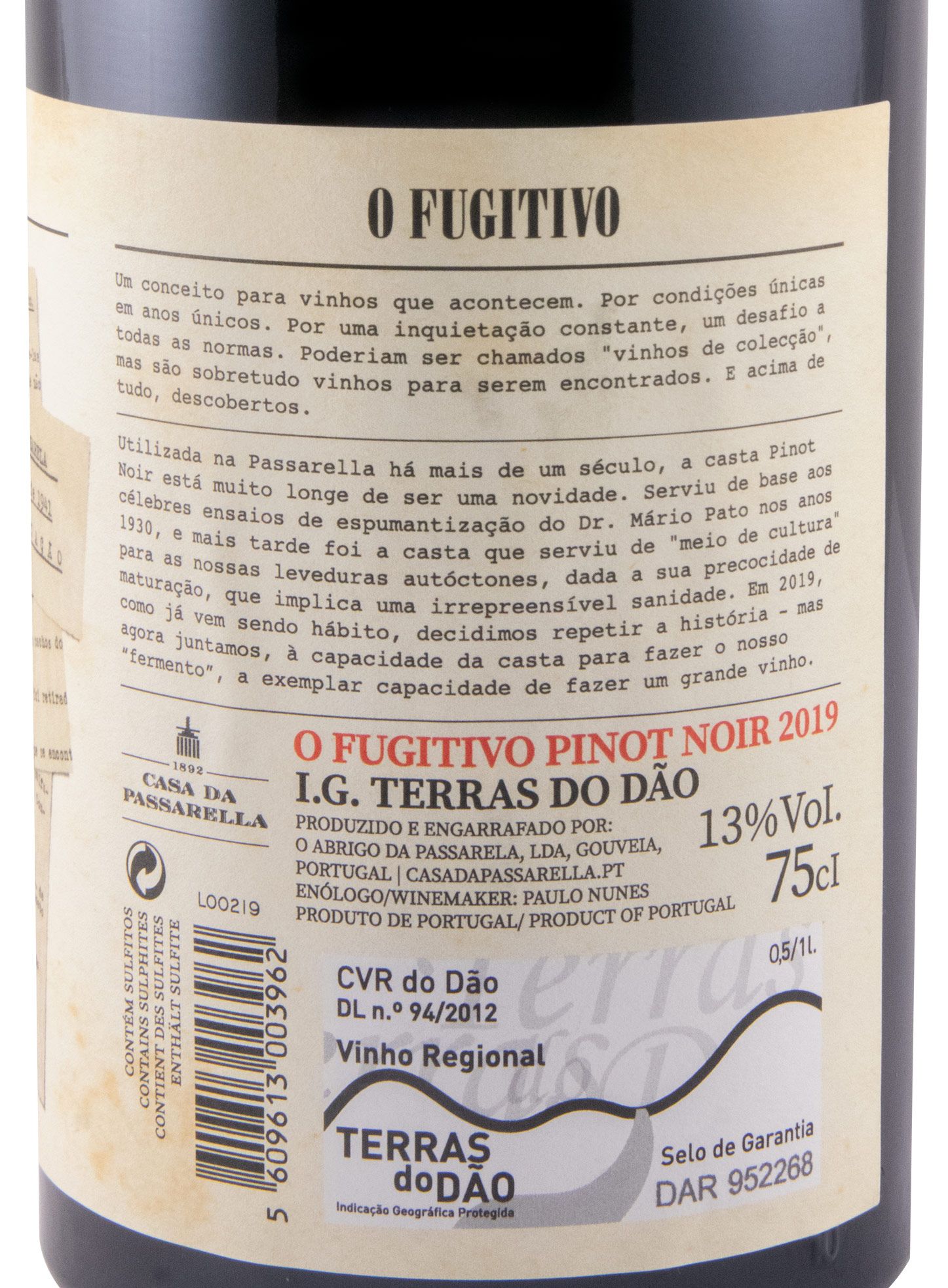 2019 Casa da Passarella O Fugitivo Pinot Noir tinto
