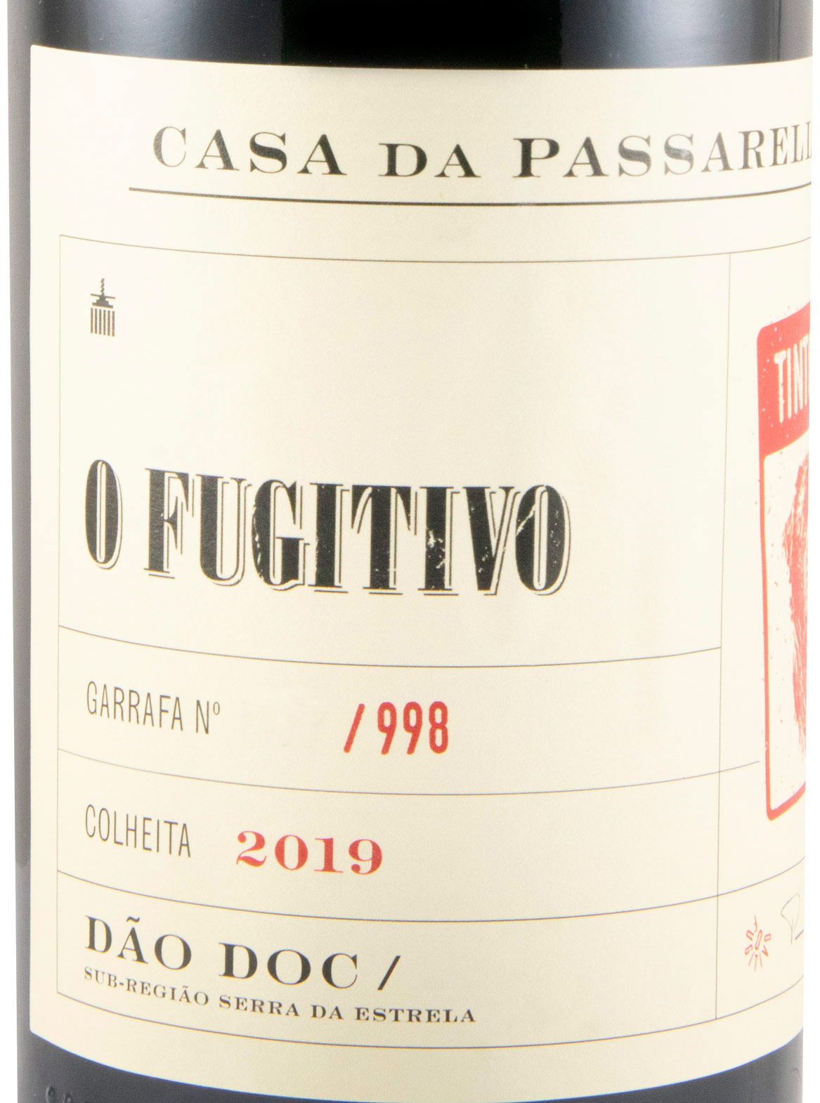 2019 Casa da Passarella O Fugitivo Tinto Cão red