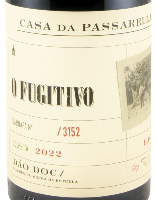 2022 Casa da Passarella O Fugitivo Baga red
