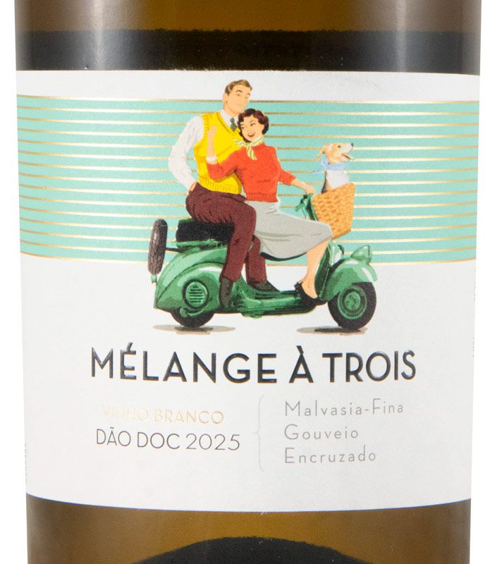 2025 Quinta dos Carvalhais Mélange à Trois white