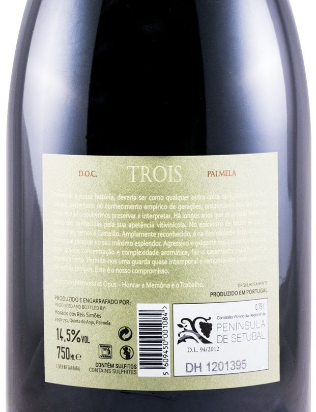 2015 Trois tinto