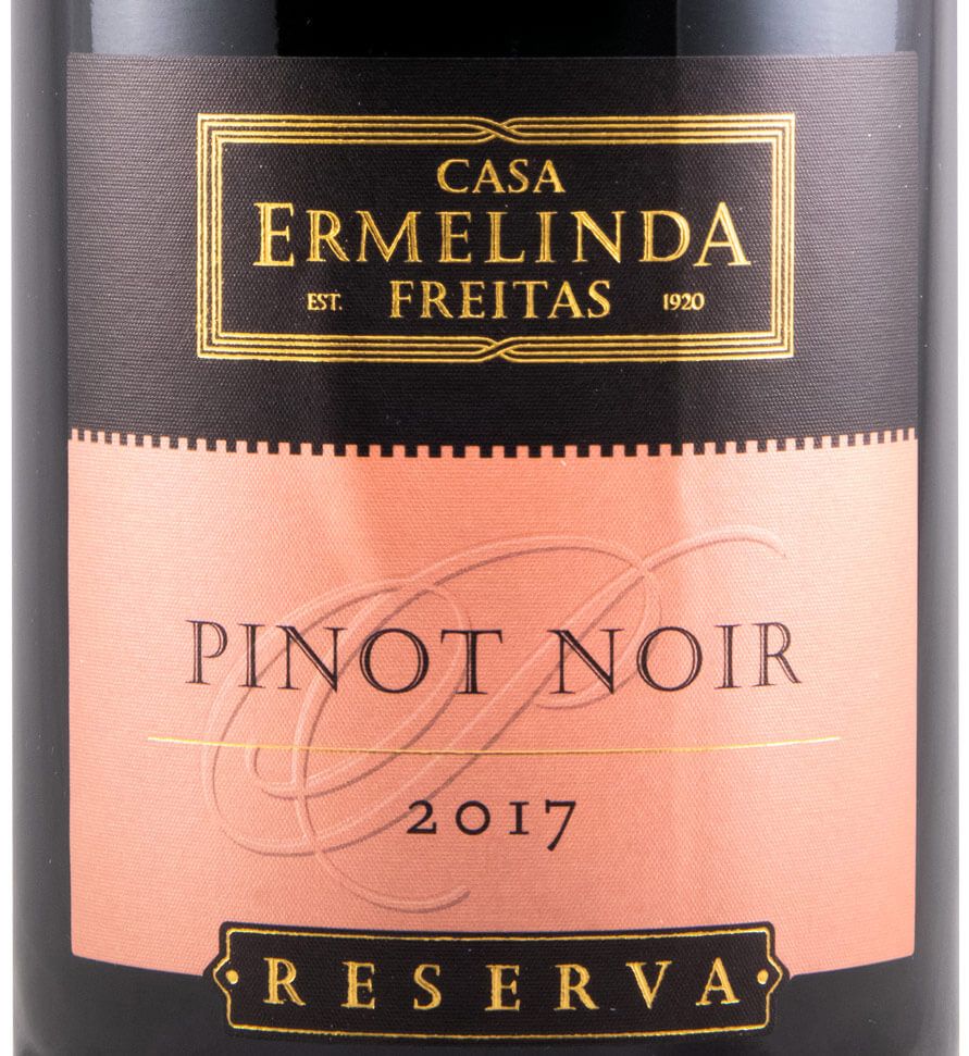 2017 Casa Ermelinda Freitas Pinot Noir Reserva tinto
