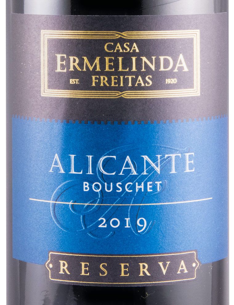 2019 Casa Ermelinda Freitas Alicante Bouschet red