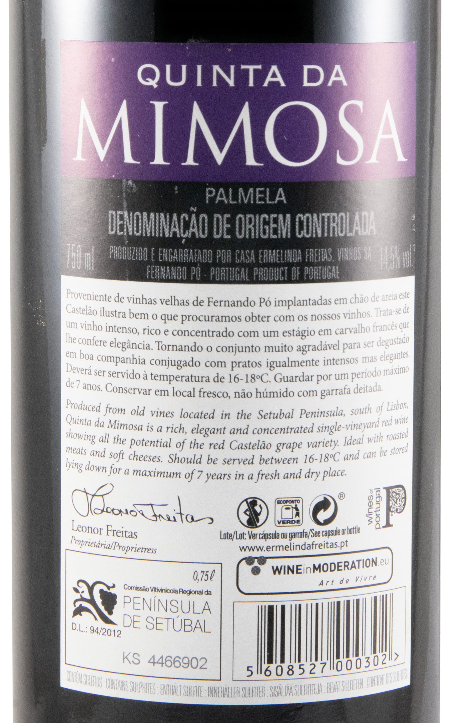 2022 Quinta da Mimosa red