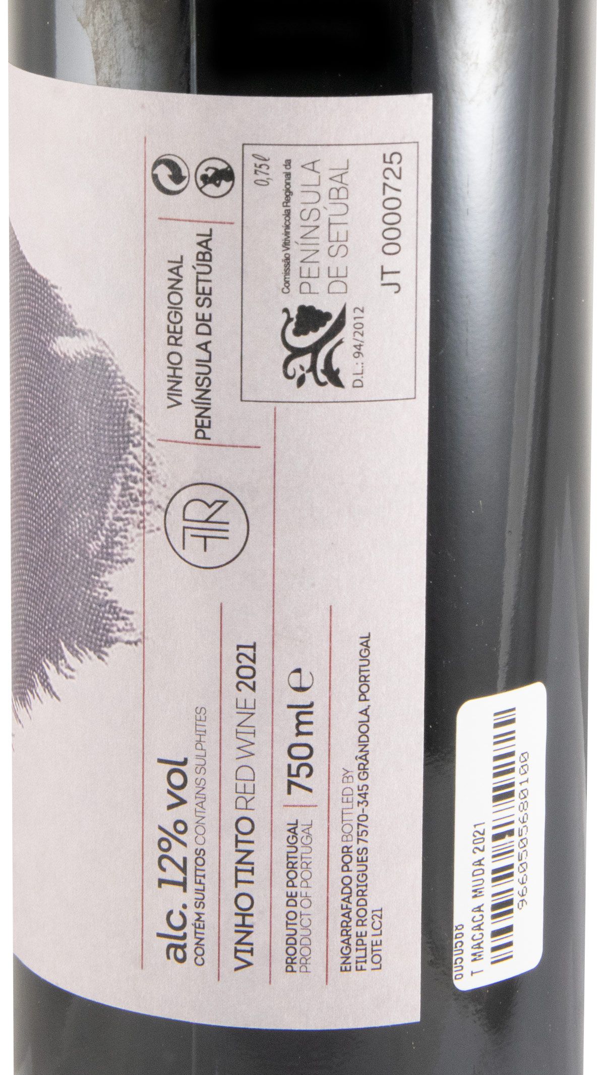 2021 Macaca Muda red