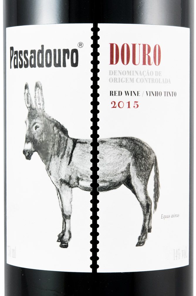 2015 Quinta do Passadouro red