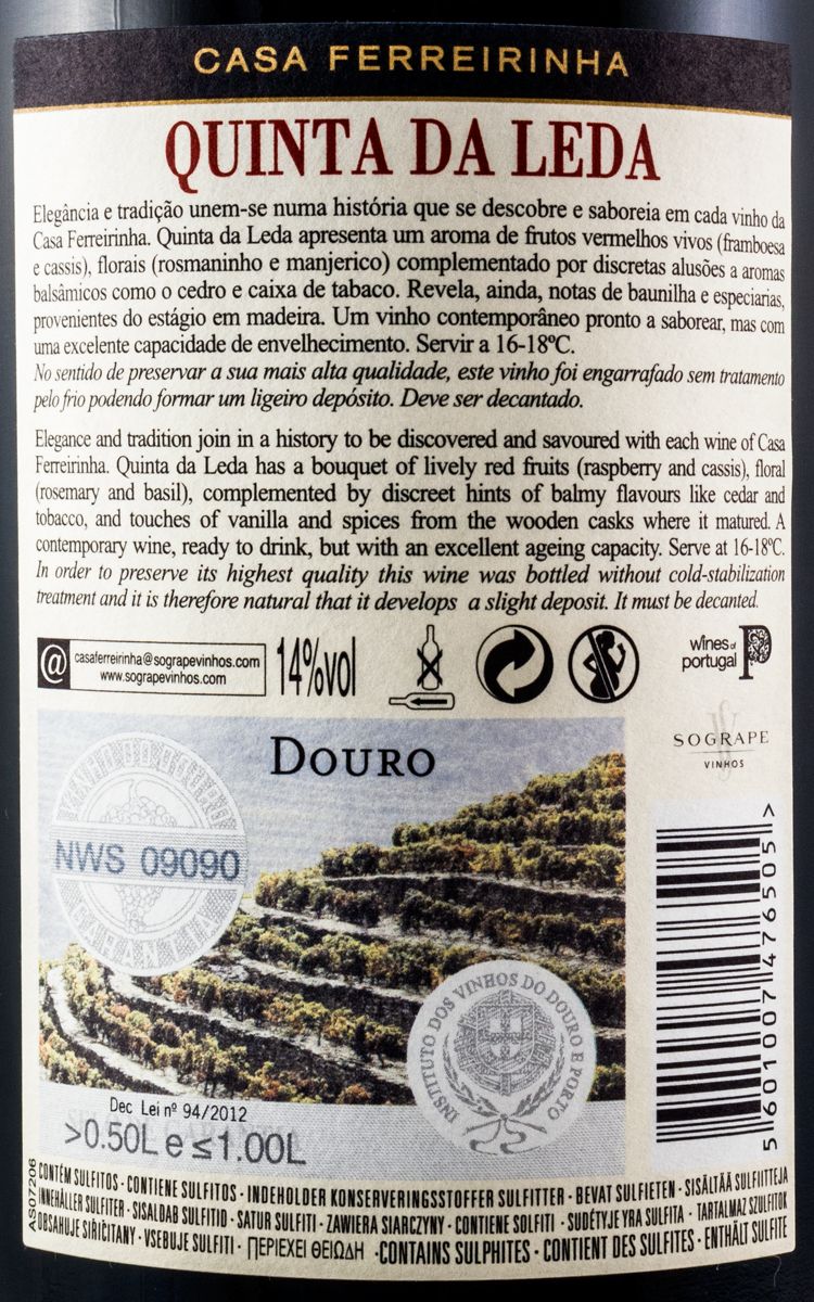 2014 Casa Ferreirinha Quinta da Leda red