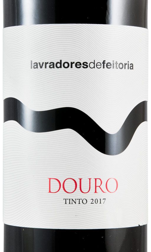2017 Lavradores de Feitoria tinto