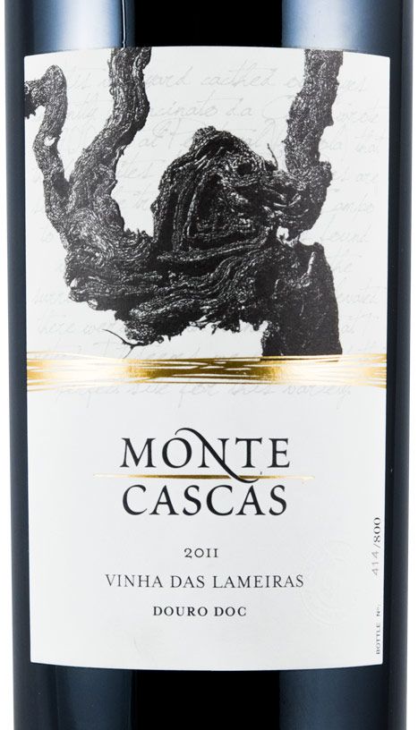 2011 Monte Cascas Vinhas das Lameiras red