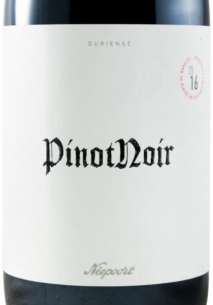 2016 Niepoort Projectos Pinot Noir red