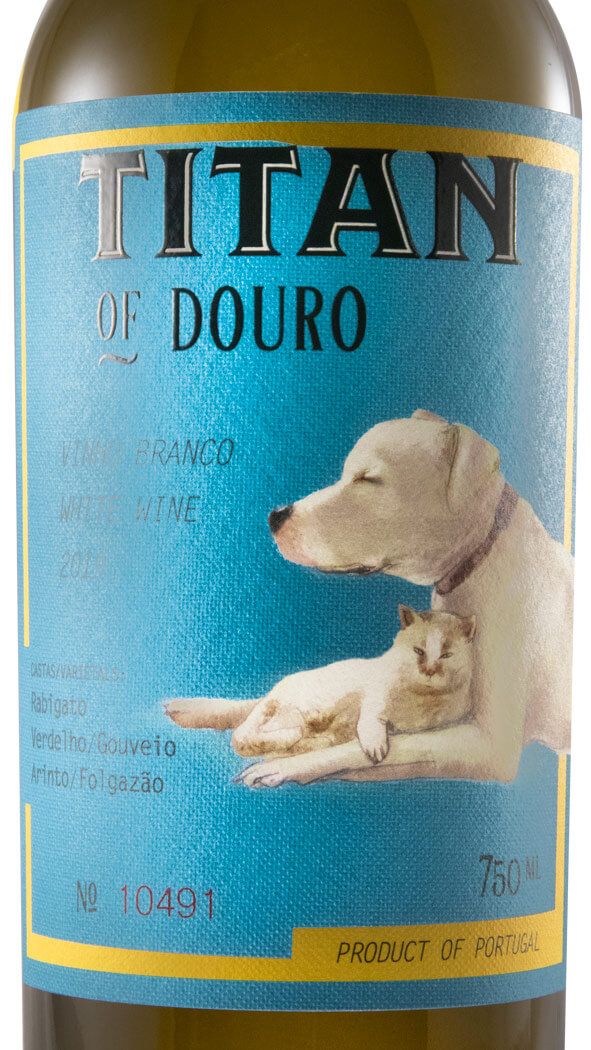2019 Titan of Douro branco