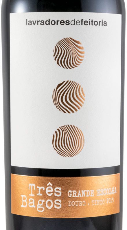 2015 Lavradores de Feitoria Três Bagos Grande Escolha red