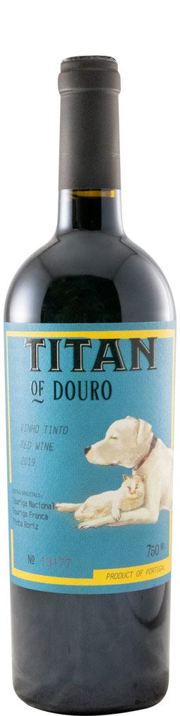 2019 Titan of Douro red