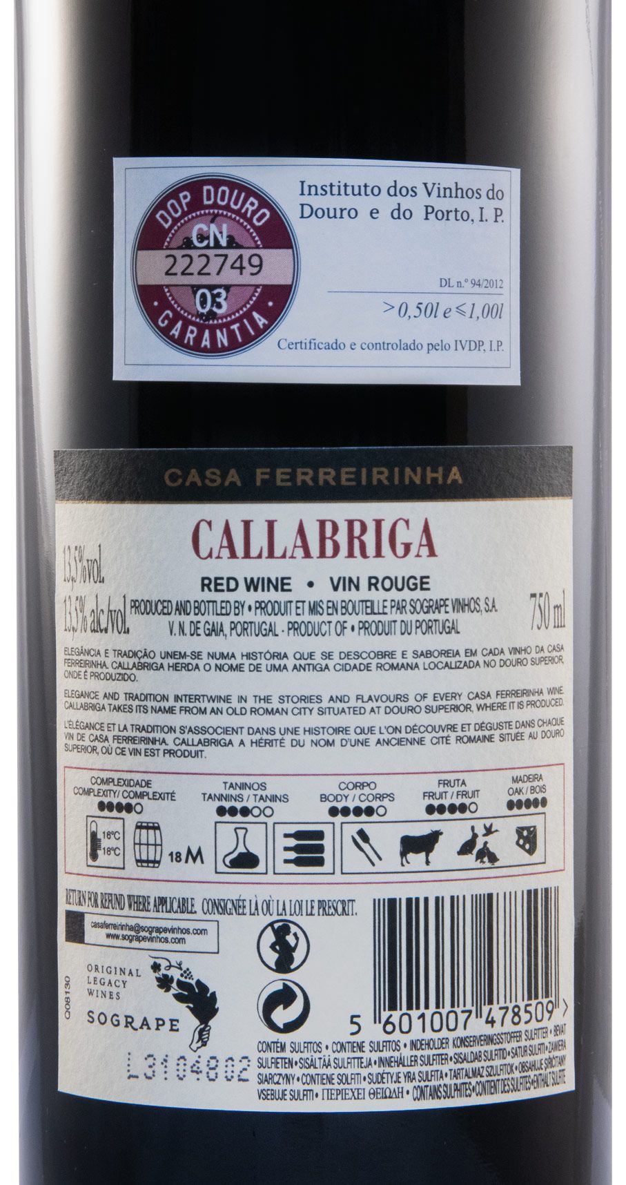 2018 Casa Ferreirinha Callabriga red