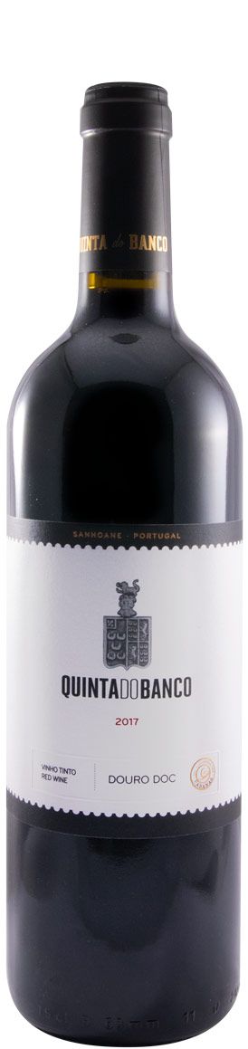 2017 Quinta do Banco red