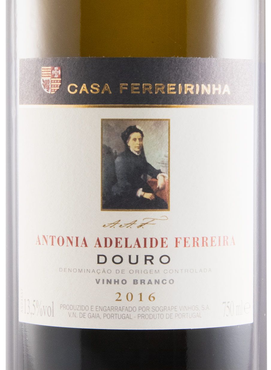 2016 Casa Ferreirinha Antonia Adelaide Ferreira white