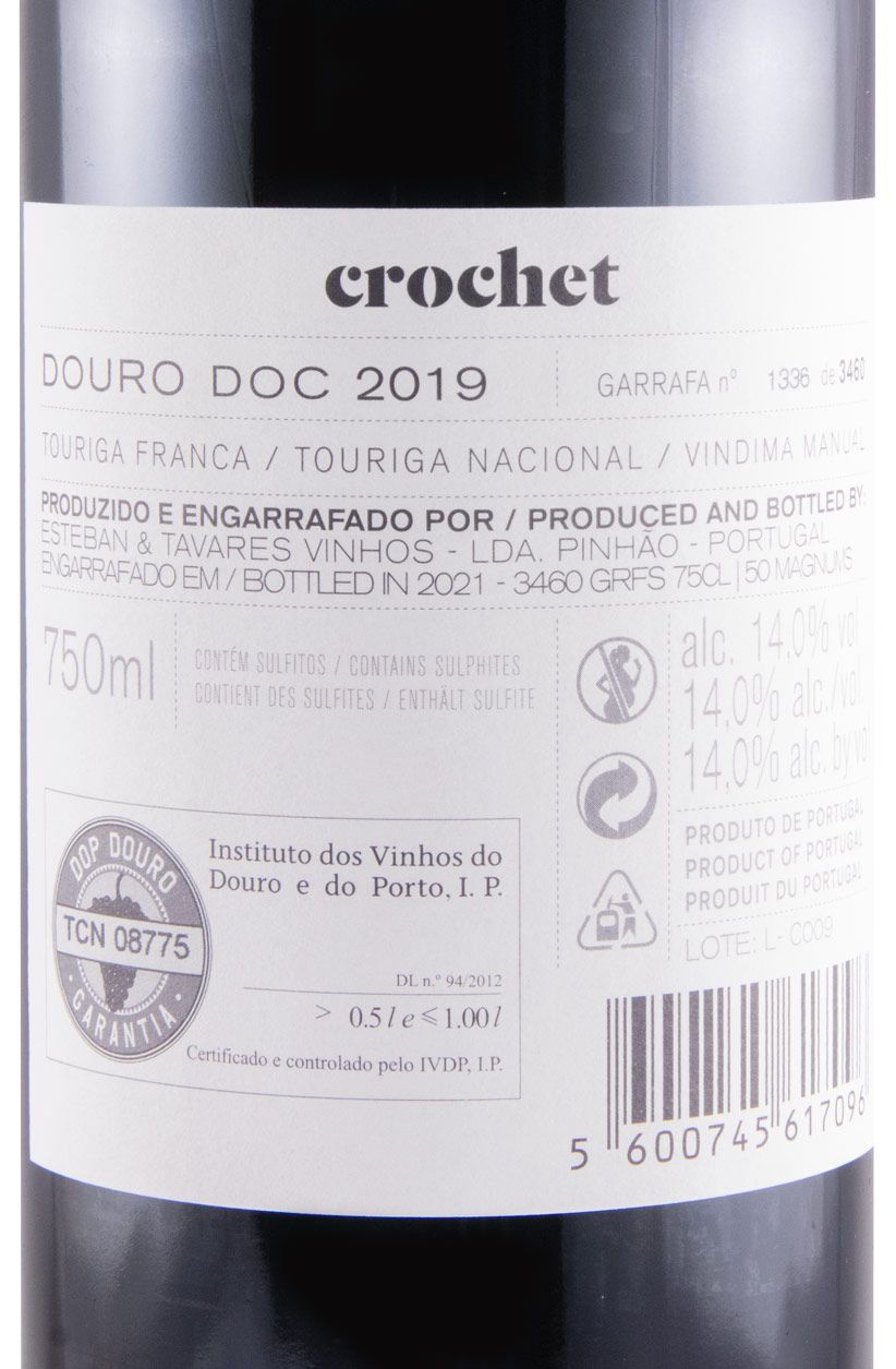 2019 Esteban & Tavares Crochet red