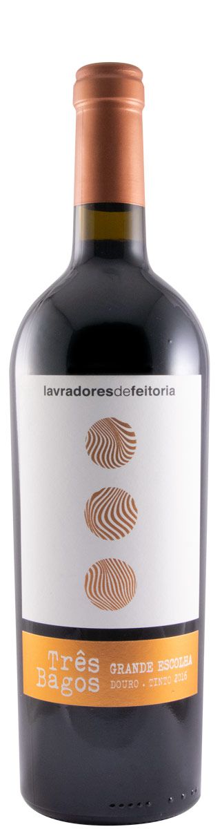 2016 Lavradores Feitoria Três Bagos Grande Escolha red