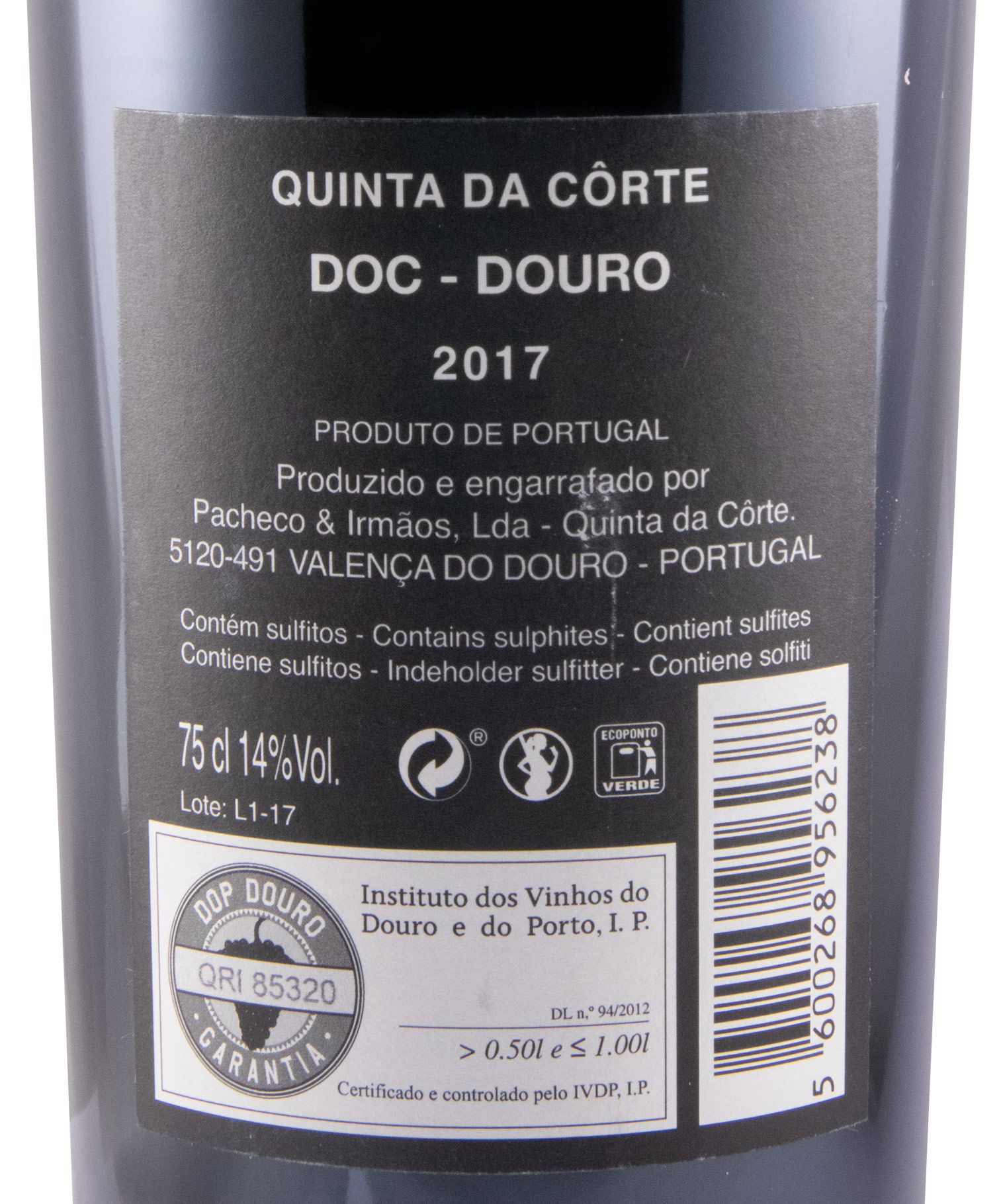 2017 Quinta da Côrte red