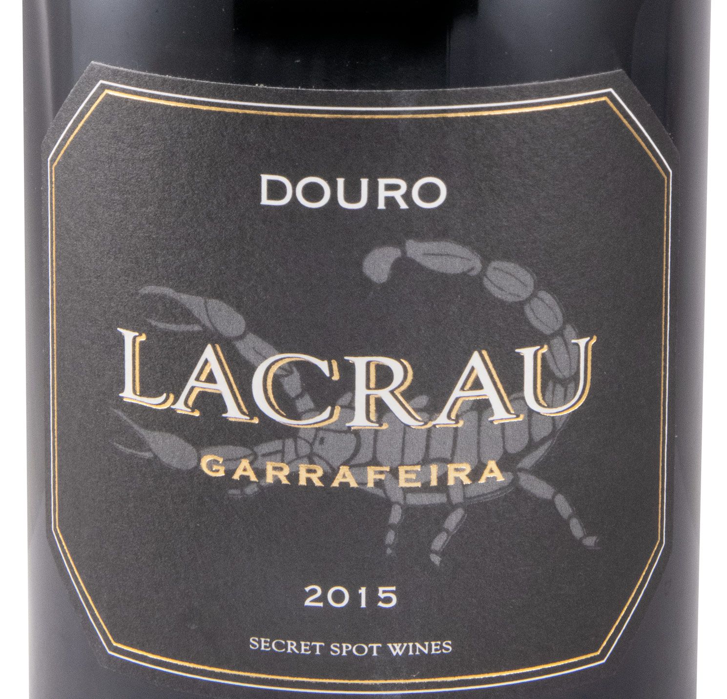 2015 Lacrau Garrafeira red