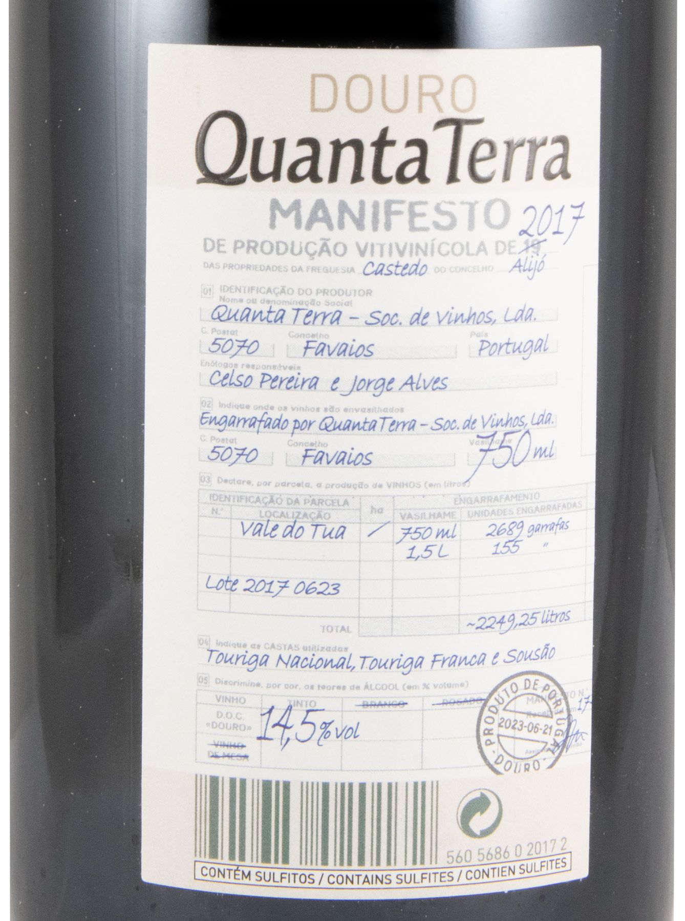 Conjunto Quanta Terra: 2013 Inteiro & 2017 Manifesto & 2016 Gold tinto (3x75cl)