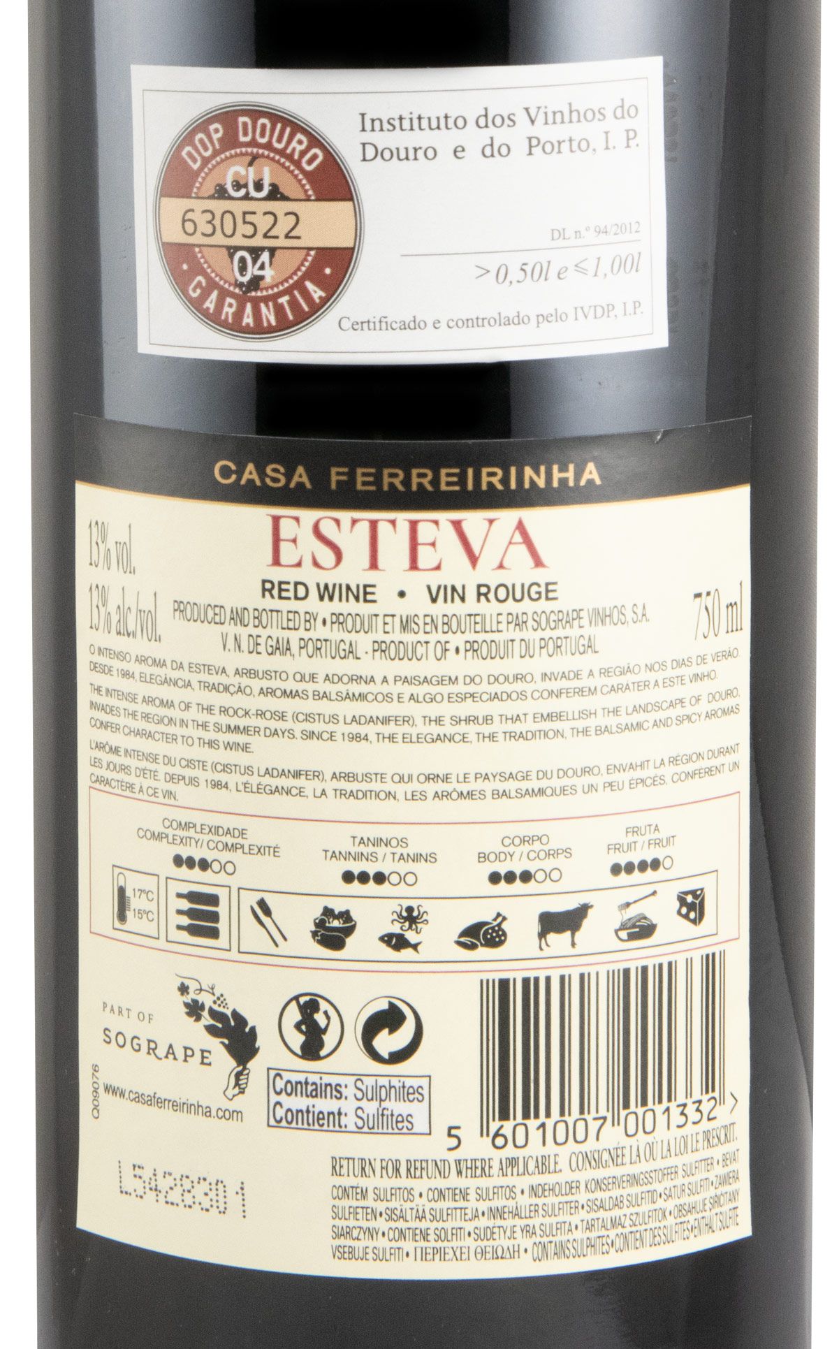 2023 Casa Ferreirinha Esteva red