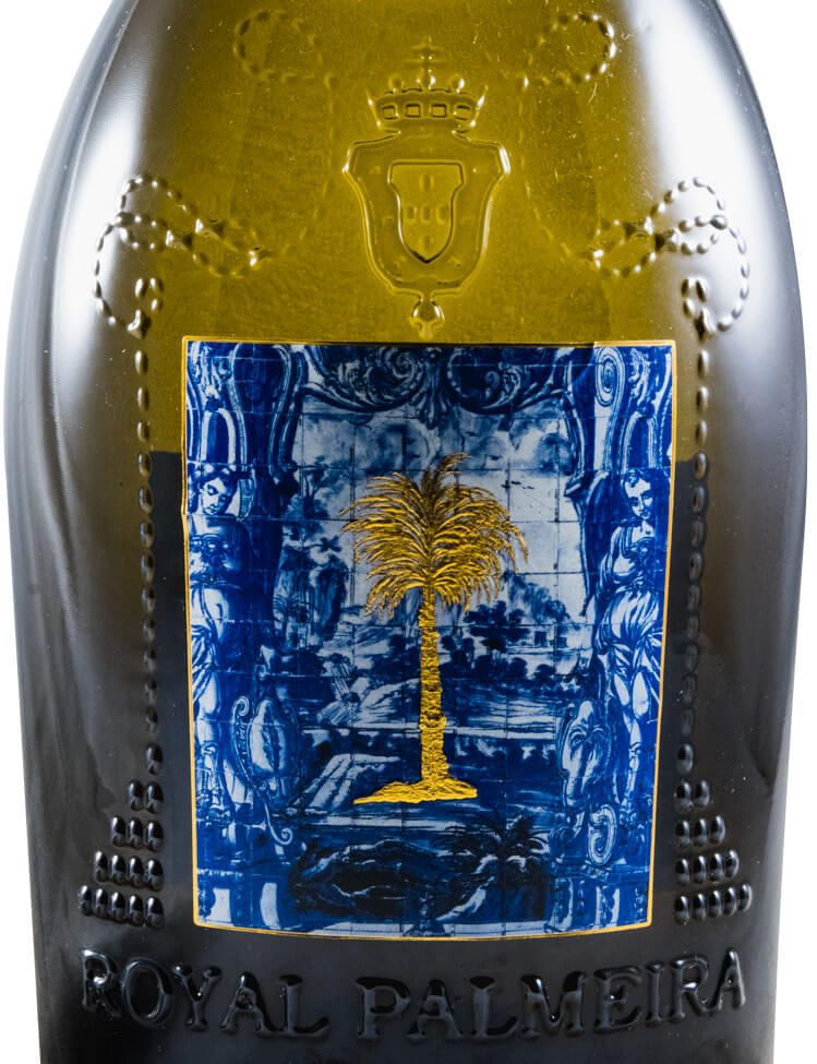 2016 Royal Palmeira Loureiro white