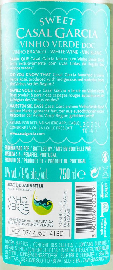 Casal Garcia Sweet white