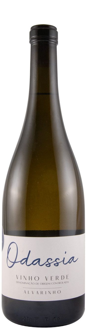 2021 Odassia Alvarinho white