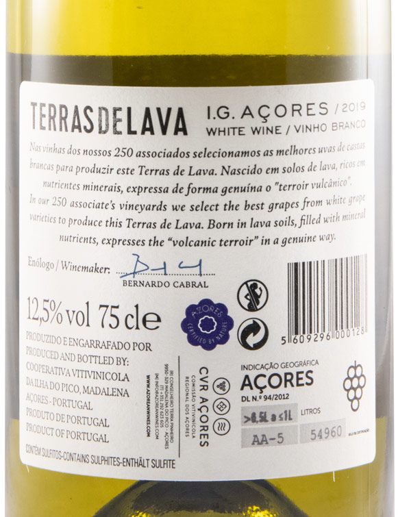 2019 Terras de Lava white