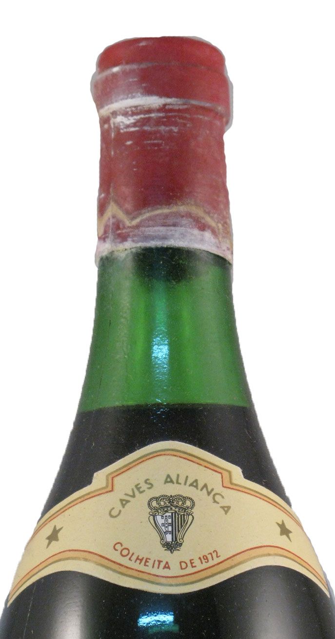 1972 Aliança Garrafeira red