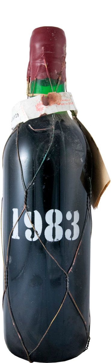 1983 Victor Horta red