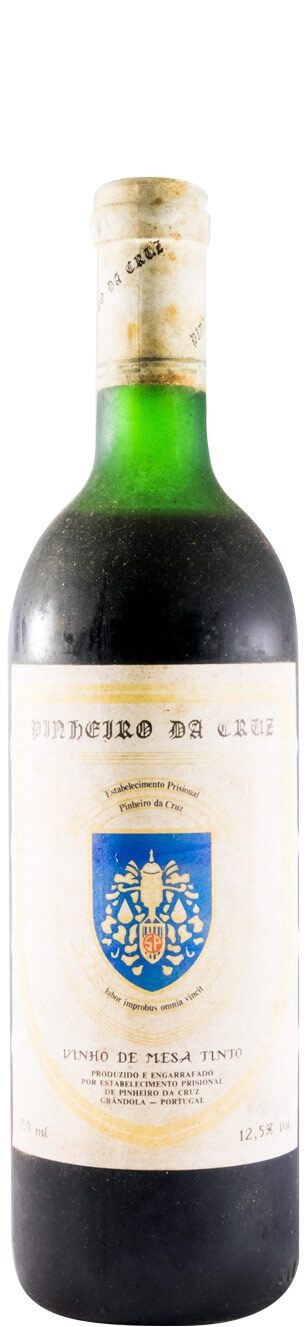 Pinheiro da Cruz red