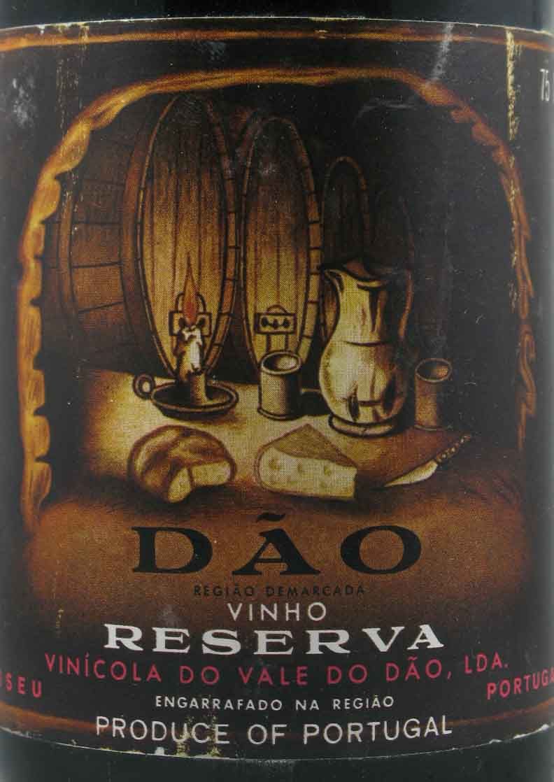 1977 Pipas Reserva Dão red