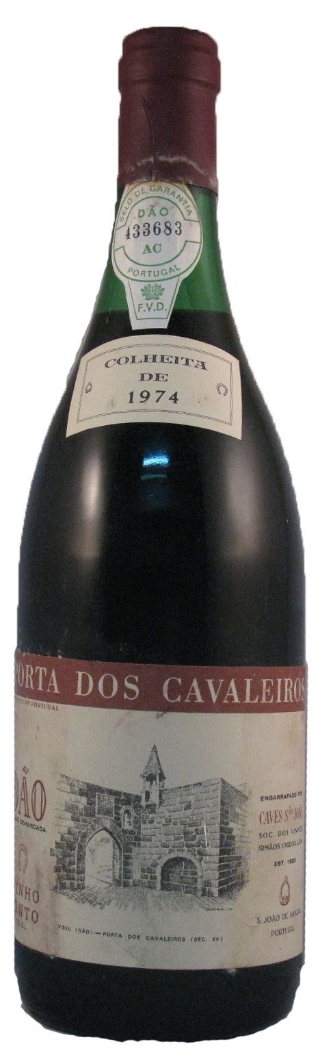 1974 Porta dos Cavaleiros red