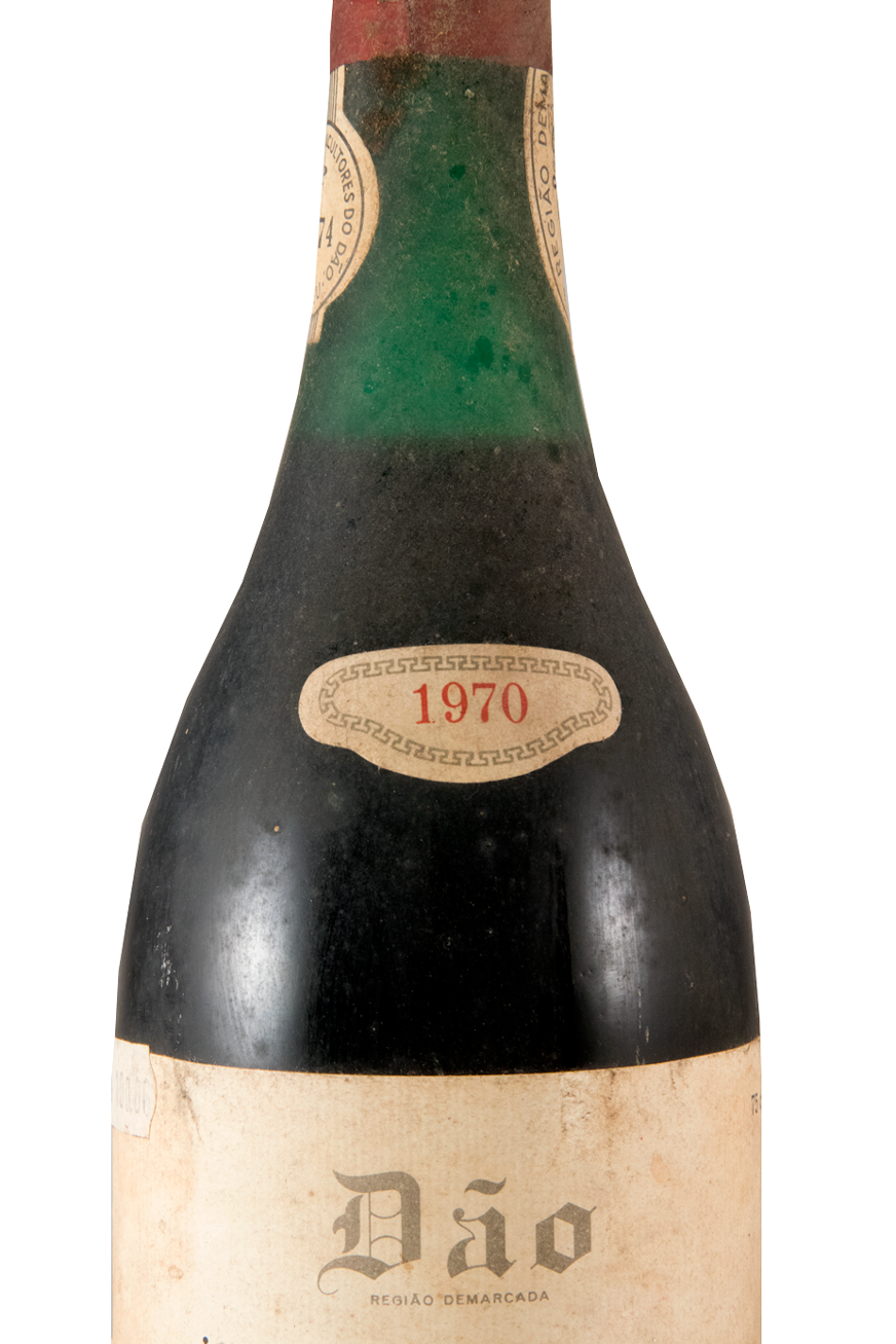 1970 Grão Vasco Garrafeira tinto