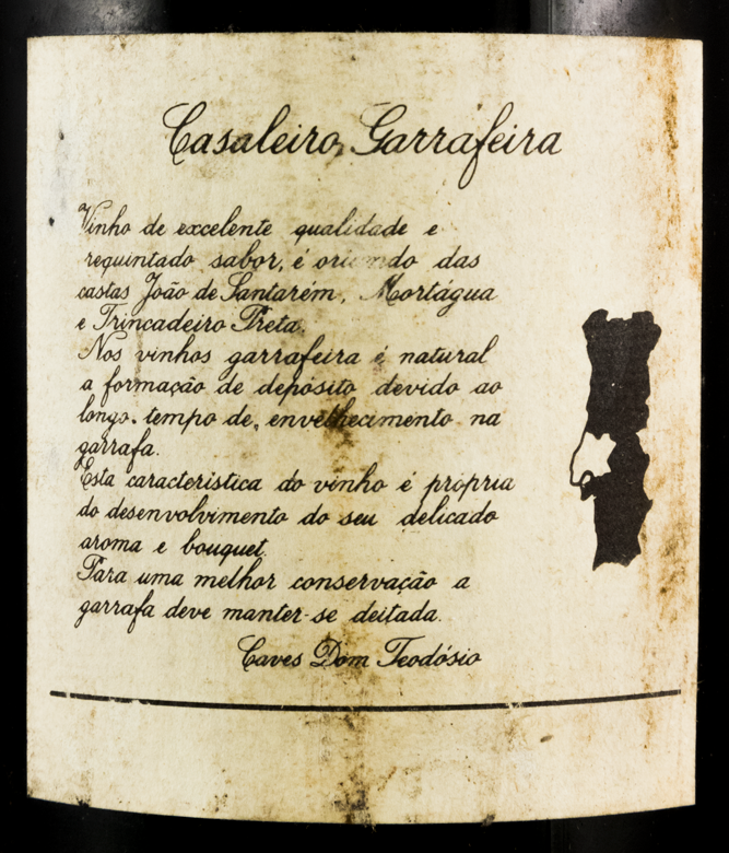 1980 Casaleiro Garrafeira tinto