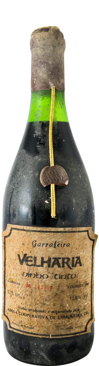 1980 Velharia Garrafeira tinto